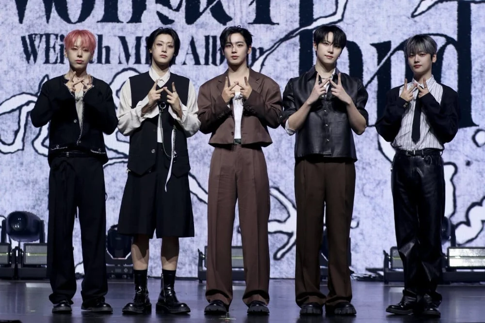 WEi отмечают 5‑летний юбилей: возвращение с мини‑альбомом «Wonderland»