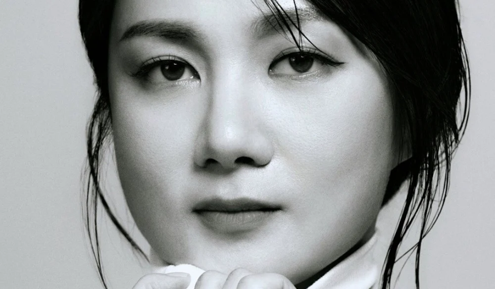 Ютубер Ли Джин Хо разоблачил «Тётю-инъекций»